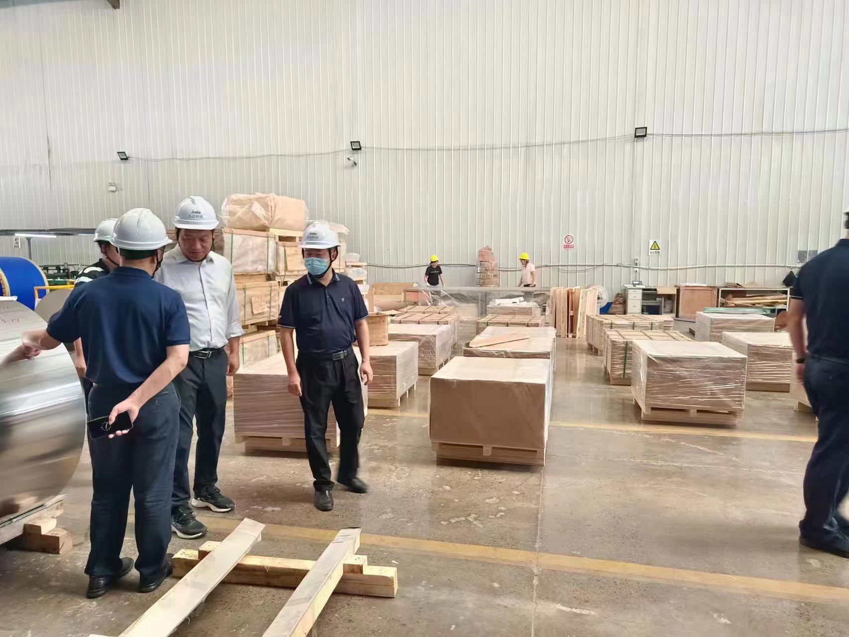 四川广元市经济开发区杜建莅临郑州GA黄金甲调研